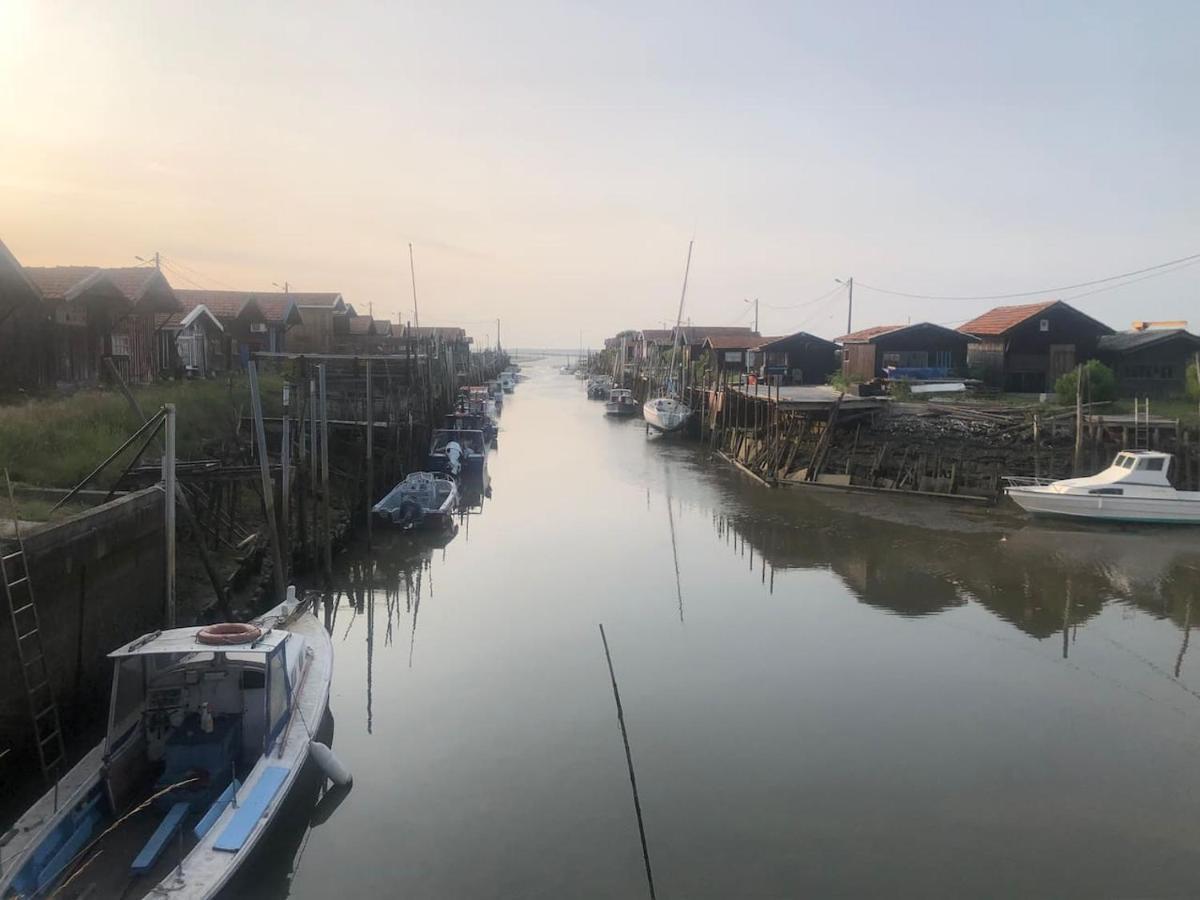 Les Gites Du Canal Gujan-Mestras Bagian luar foto